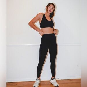 Black Losano Essential Pocket Legging | Size Large